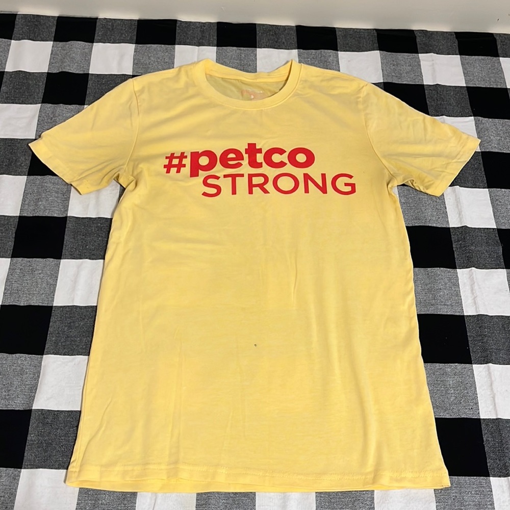 Petco T-Shirt.